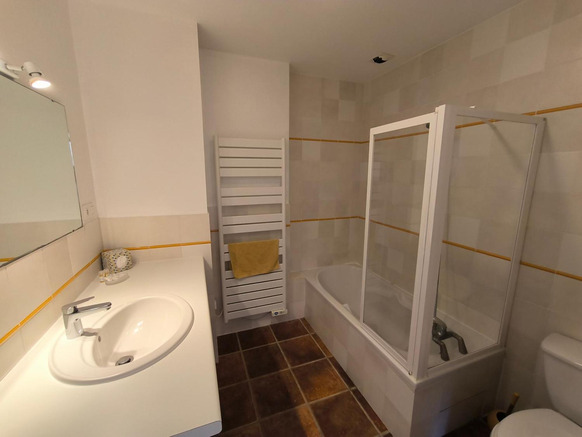 Ferienwohnung Le Peyret Serres-Castet Exterior foto