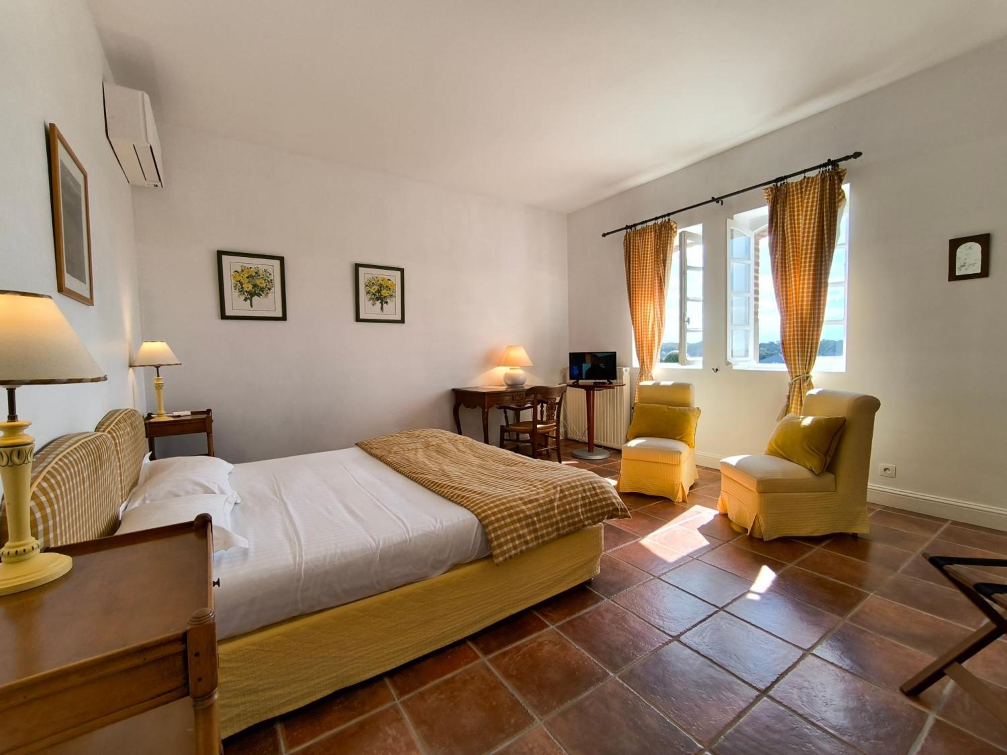 Ferienwohnung Le Peyret Serres-Castet Exterior foto